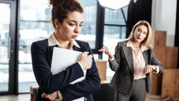 From Boardroom to Classroom: 10 Leadership Behaviors CEOs Must Stop — A Neuroscience Perspective